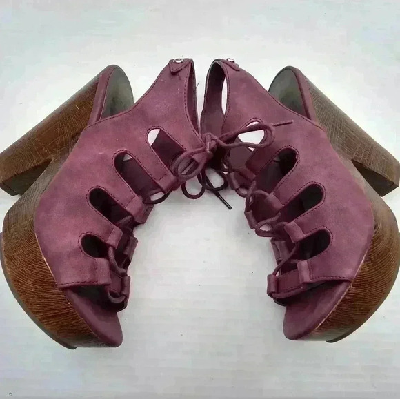 Guess Women's Purple Block Heel Shoes Sz 7.5 M - Picture 6 of 9